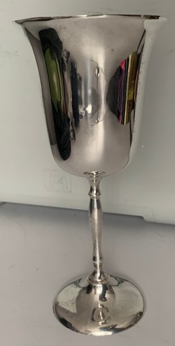 Trinkbecher versilbert