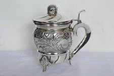 DEKORATIVER VERSILBERTER